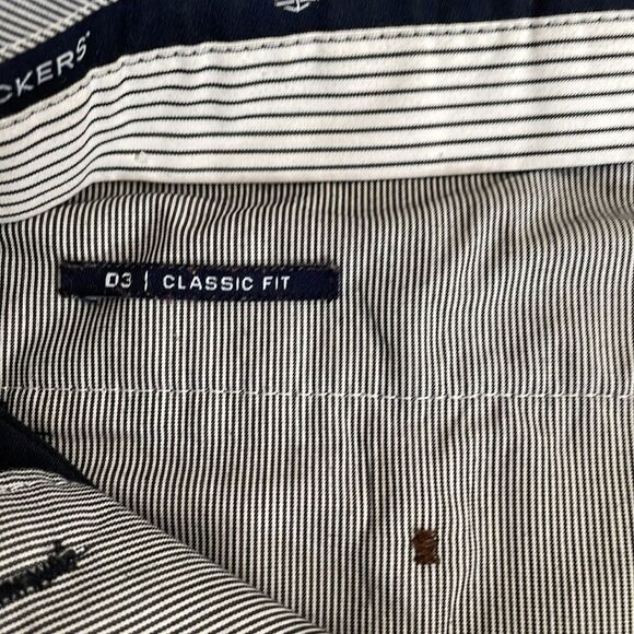 Men’s Dockers D3 classic fit dark blue 31 “ waist 32 “ inseam - Picture 4 of 5